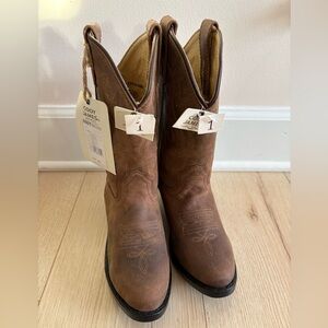 Cody James Brown Western Boots